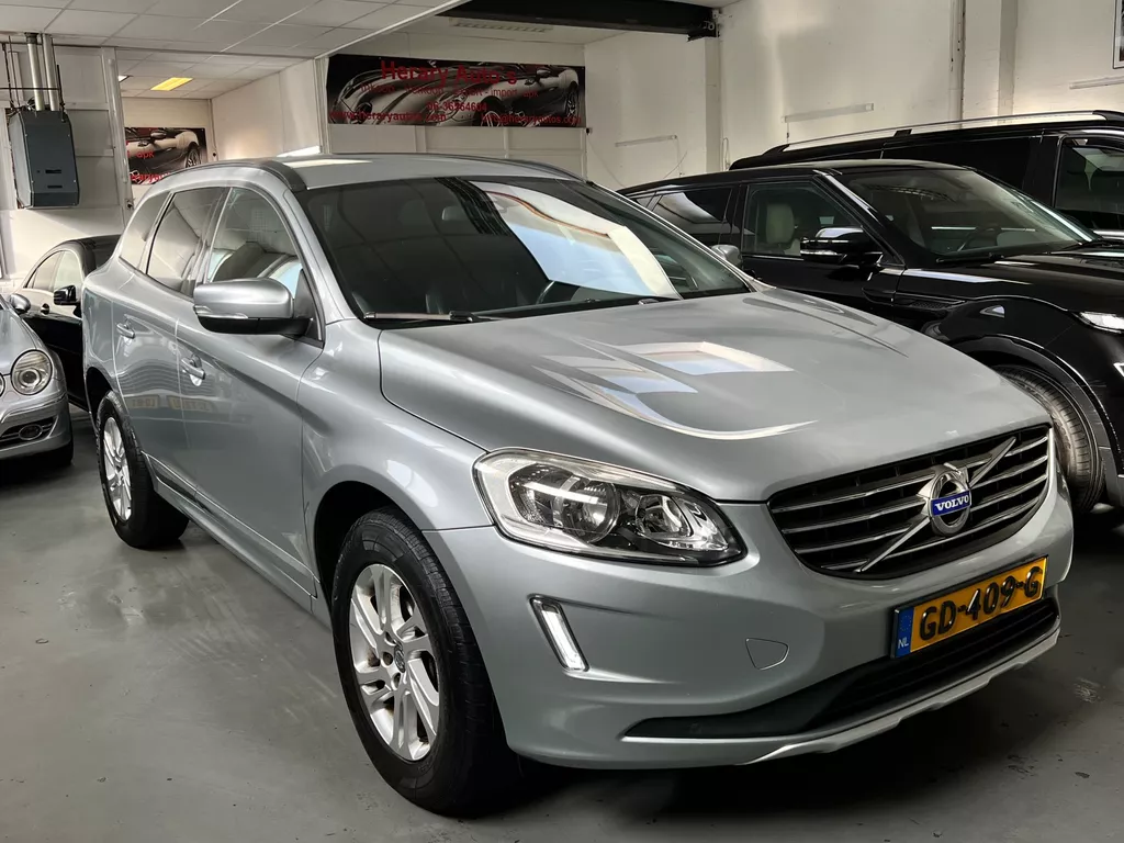Volvo XC60 2.0 D4 4x4 Navi Leder Bj-15