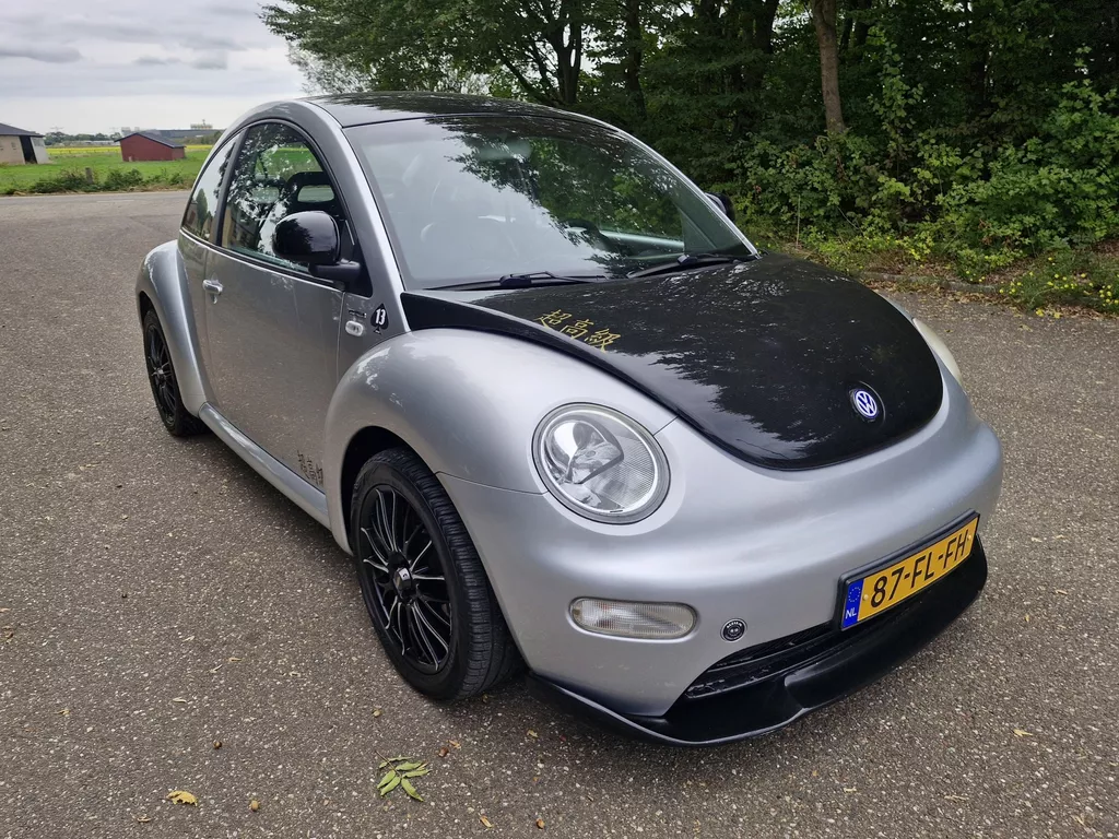 Volkswagen New Beetle 2.0 Highline | APK 04-2026