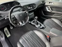 Peugeot 308 SW 1.2 PureTech GT Foto