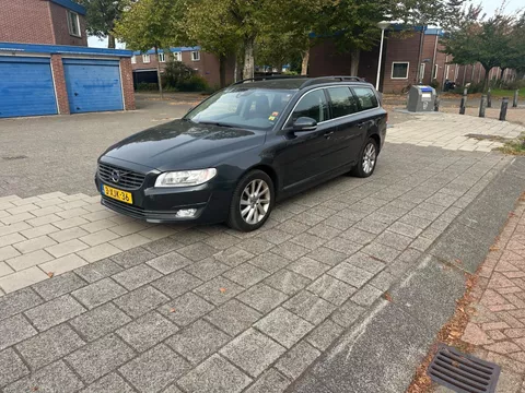 Volvo V70 2.0 D4 Nordic+ Euro 6 Leder Cruise Trekhaak