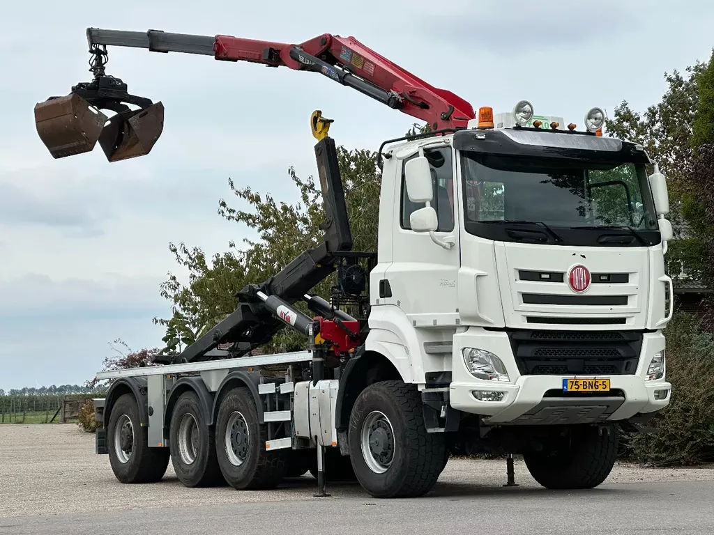 Tatra PR 4342 WIDESPREAD !! 8x6 !!Z-KRAAN/HAAK!! EURO6!!RADIO REMOTE!!2019!!ZERO-EMISSIE 01-01-2030!!