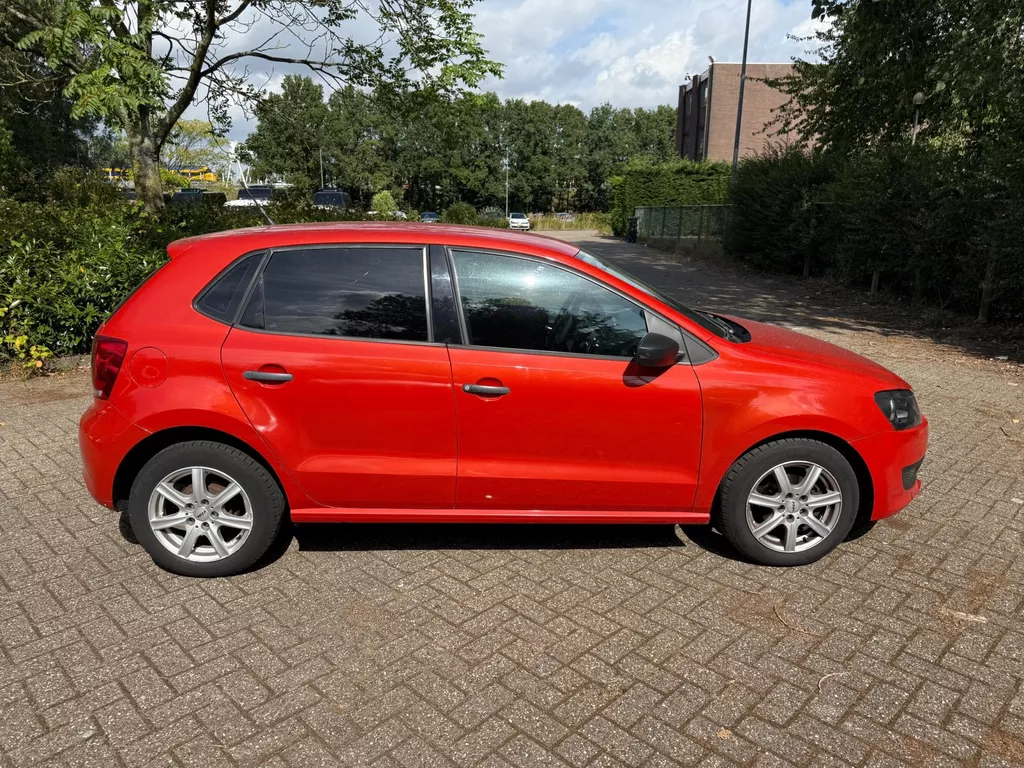 Volkswagen Polo 1.2 Easyline 5drs Airco NW APK