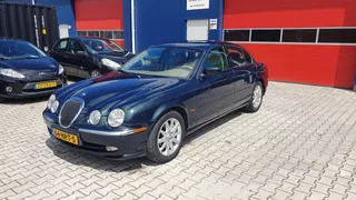 Jaguar S-type 4.0 V8 YOUNGTIMER JAGUAR DEALER ONDERHOUDEN
