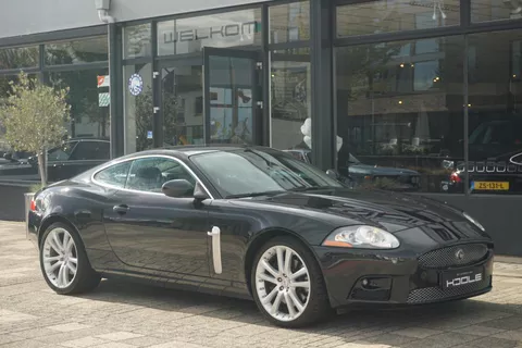 Jaguar XKR 4.2 V8 Coup&eacute;