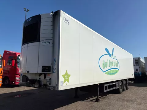 K&ouml;gel SVA 24,Carrier Vector 1950 MT multitemp,trennwand,laadklep,loadinglift,bloemen,scheidingswand