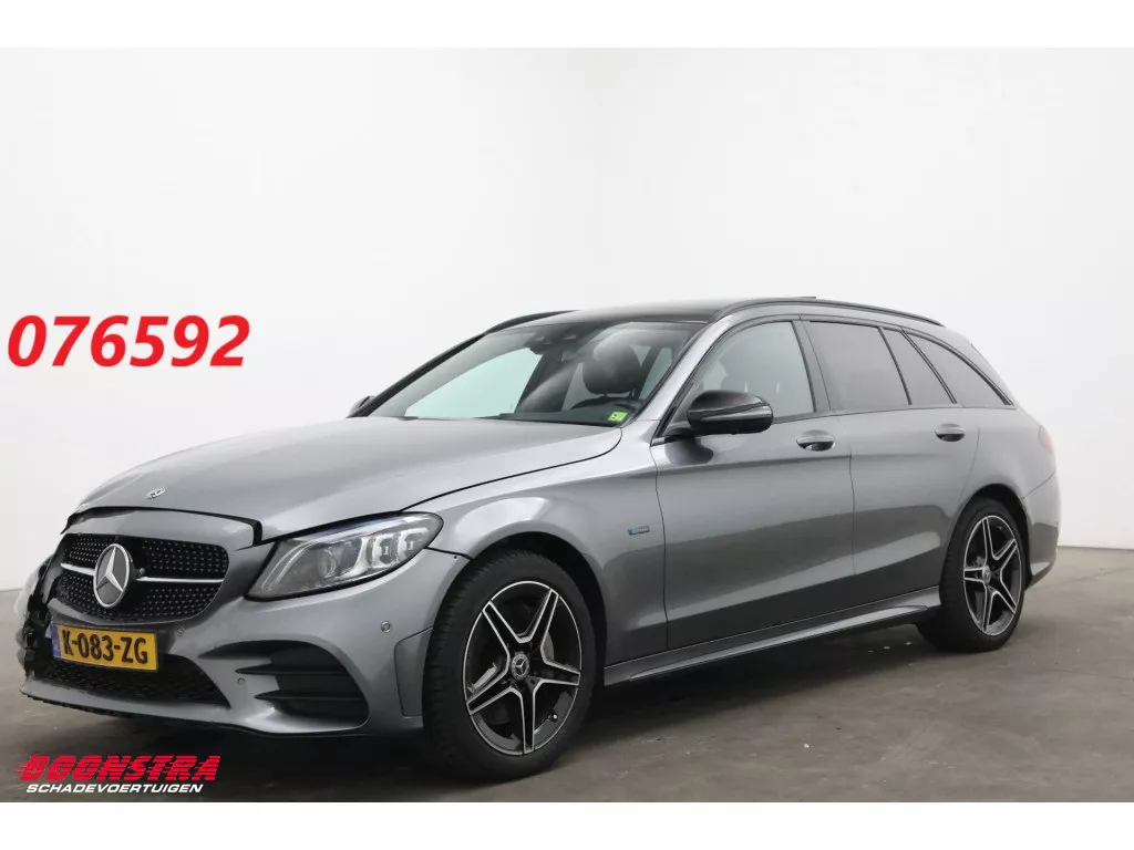 Mercedes-Benz C-Klasse Estate 300e AMG 1e Eig. LED Pano 360&deg; SHZ AHK