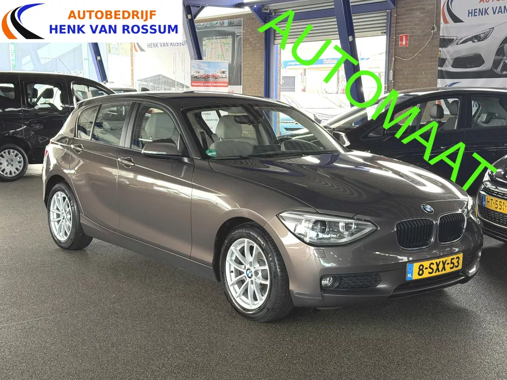 BMW 1-serie 116i High Executive Trekhaak | Leer | Navi | NAP.