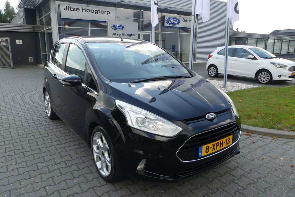 Ford B-Max 1.0 EcoBoost Titanium CRUISE, CLIMA, NAVI, VERWARMDE VOORRUIT, CAMERA, TREKHAAK, 97.665KM
