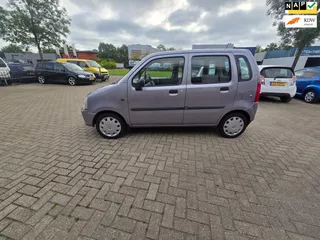 Opel Agila 1.0-12V Essentia