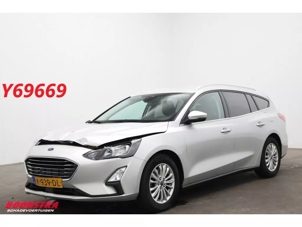 Ford Focus Wagon 1.5 EcoBlue Titanium X Clima Navi Camera Virtual