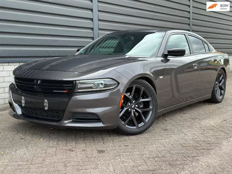 Dodge CHARGER 3.6 SRT V6 AUT NAVI LEER XENON 20&rdquo; APK