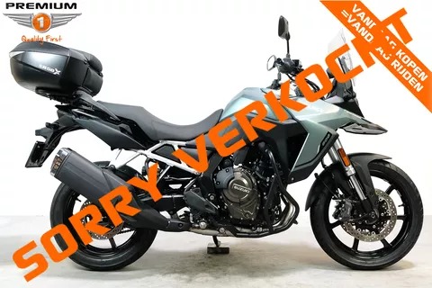 Suzuki V-Strom 800