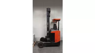 BT RRE160R buiten reachtruck