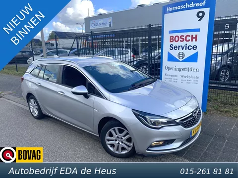 Opel Astra Sports Tourer 1.4 Edition 12-2016! met o.a. trekhaak, navigatie, cruise control, chroom pack, etc.