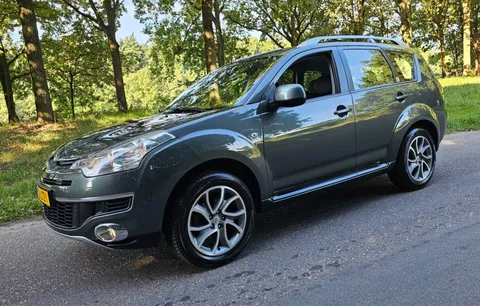 Citroen C-Crosser 2.4-16V 4WD Dynamique Keurige auto ! Airco
