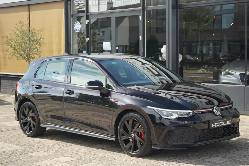 Volkswagen Golf 2.0 TSI GTI | IQ | 18 inch