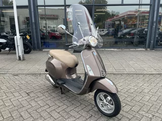 Vespa Primavera 2015 snor met 4100km