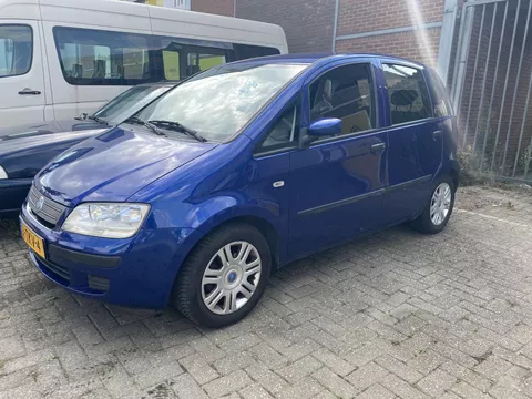 Fiat Idea 1.4-16V Emotion