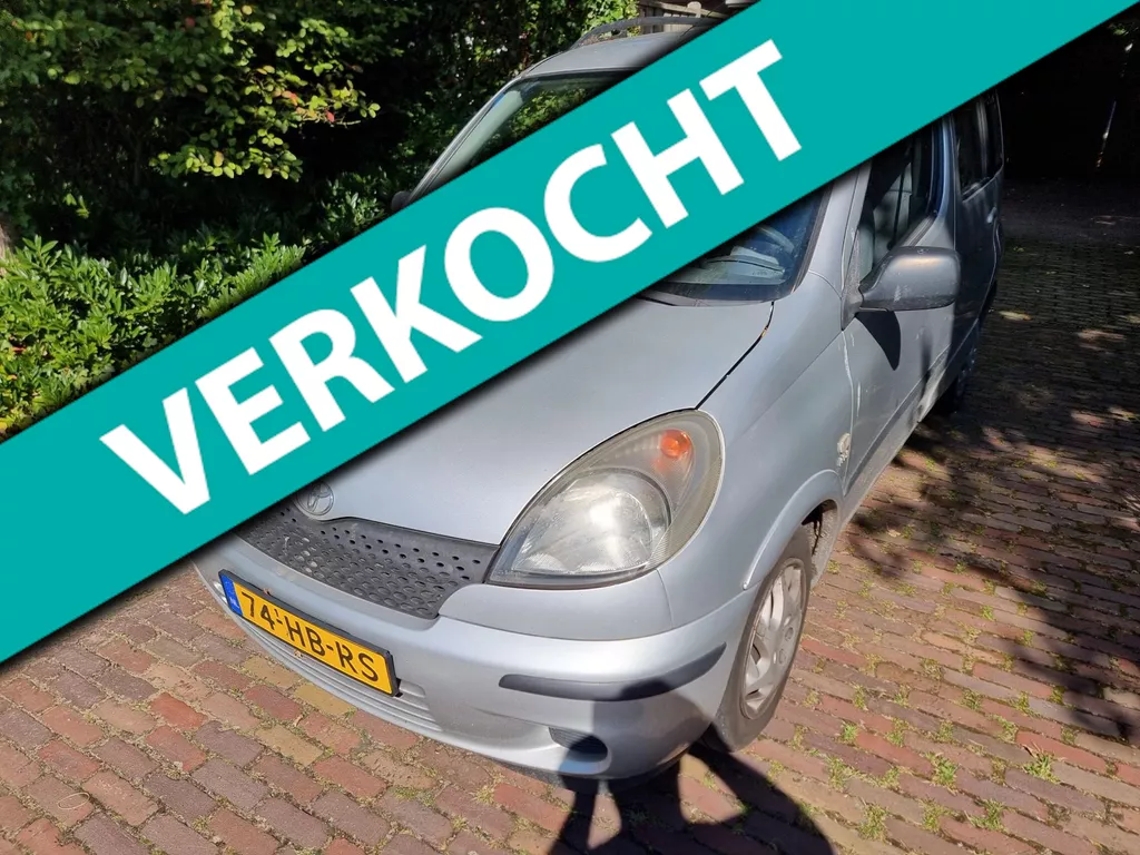 Toyota Yaris Verso 1.3-16V VVT-i Luna
