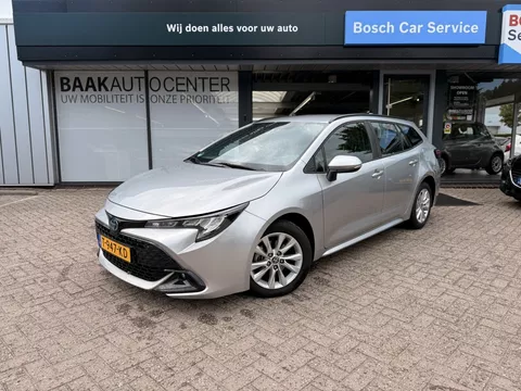 Toyota Corolla Touring Sports Hybrid 140 Active | Camera | Metallic | Carplay