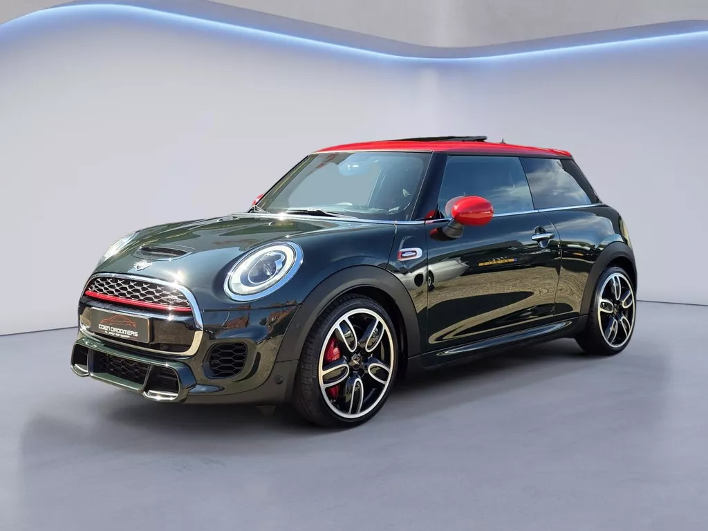 Mini Cooper 2.0 John Cooper Works /Apple Carplay/Panodak/Schaalstoelen/H&amp;K Audio/HUD/Stoelverw./Parkeersens.V+A/Navi/18''LMV/(MET GARANTIE*)