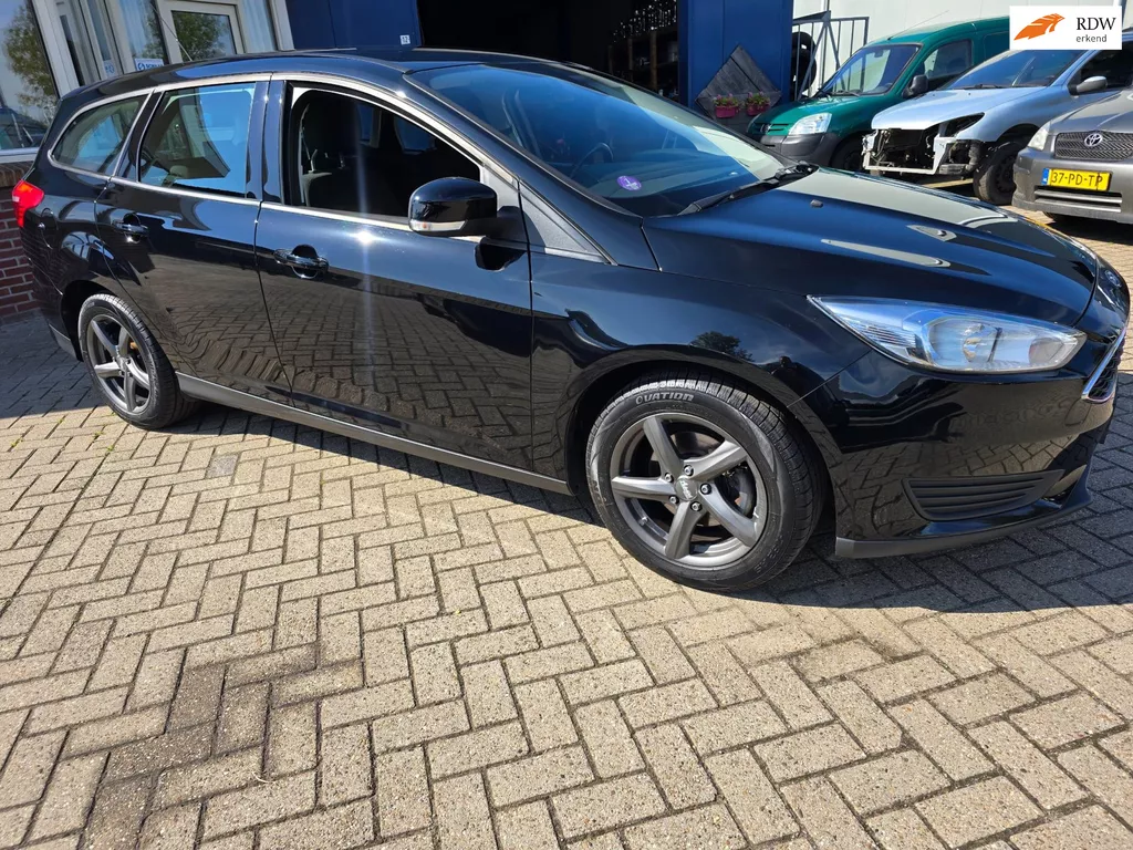 Ford Focus Wagon 1.0 Trend