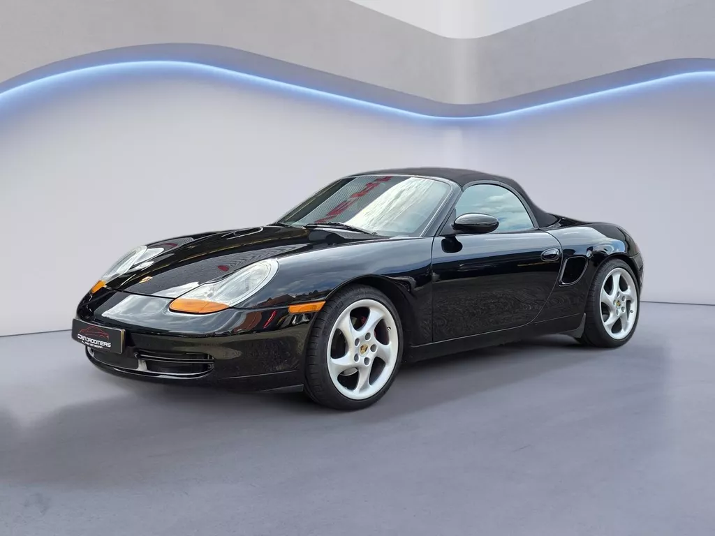 Porsche Boxster 2.7 Tiptronic /Magnus Uitlaat/Leder/Apple-Carplay/Camera/Cruise&amp;Climate Control/Carbon Spoiler/4x 18 inch Michelin Pilot Sport/(MET GARANTIE*)