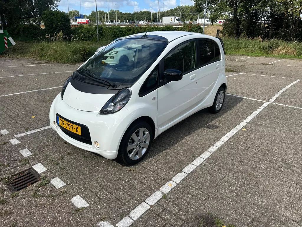 Citroen C-Zero 4-persoons 16 kWh Airco I-Miev 1-eigenaar NAP NW APK