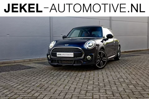 Mini Cooper Chili 1.5 JCW JCW Pack, Panoramadak, Leren bekleding, 18&quot; LM velgen, enz