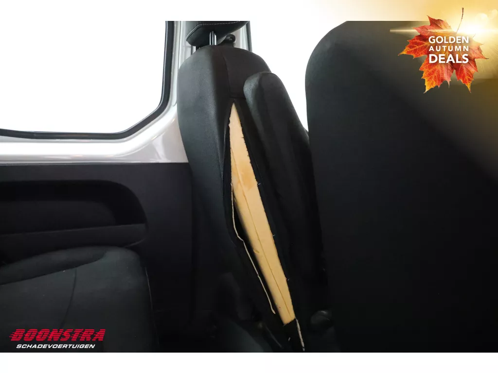 Renault Trafic Passenger 1.6 dCi Expression Energy 9-Pers. Airco Renault Trafic Passenger 1.6 dCi Expression Energy 9-Pers. Airco