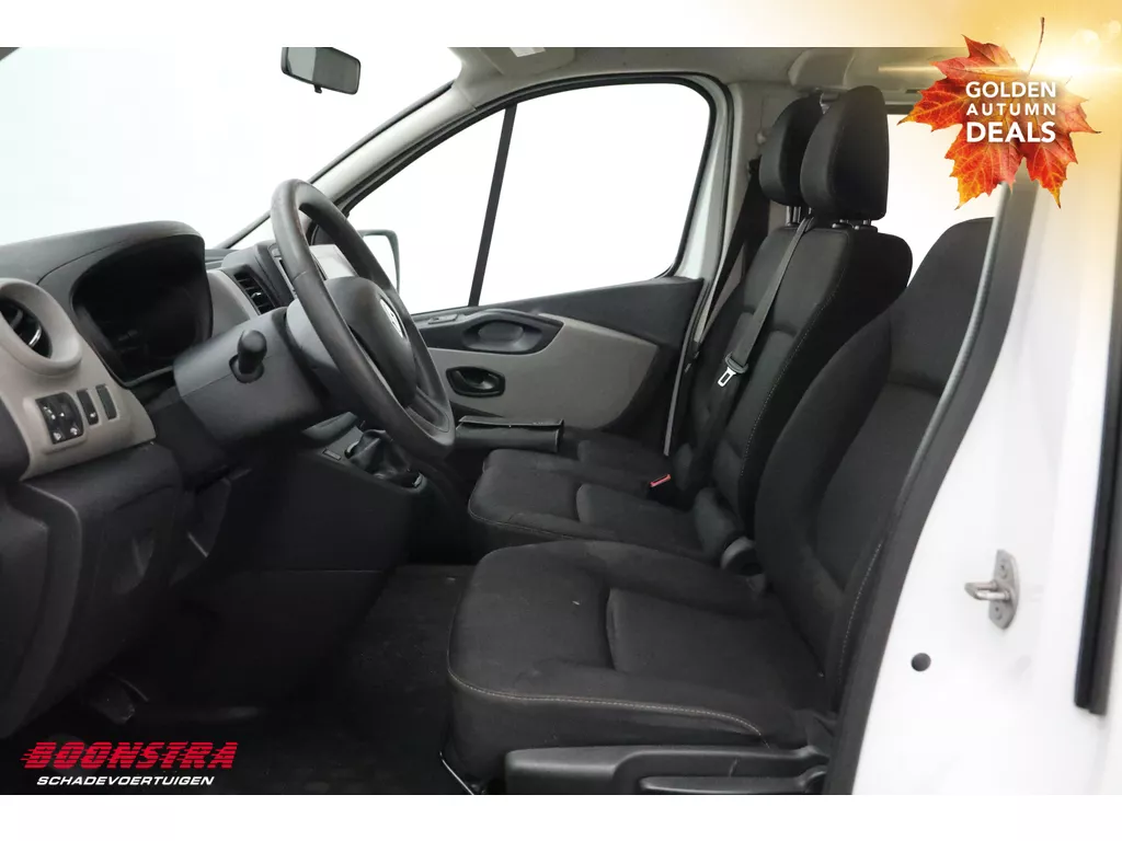 Renault Trafic Passenger 1.6 dCi Expression Energy 9-Pers. Airco Renault Trafic Passenger 1.6 dCi Expression Energy 9-Pers. Airco