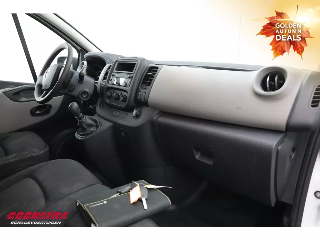 Renault Trafic Passenger 1.6 dCi Expression Energy 9-Pers. Airco Renault Trafic Passenger 1.6 dCi Expression Energy 9-Pers. Airco