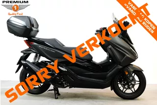 Honda Forza 350