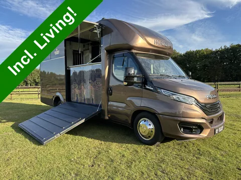 Iveco Daily 2-paards paardenvrachtwagen LIVING 3.0l 180PK Automaat B-rijbewijs