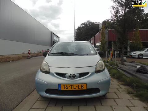 Toyota Aygo 1.0-12V