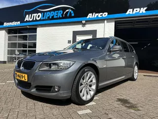BMW 3-serie Touring 318i Business Line /Nieuwe apk bij aflevering/Half leder interieur/Lm velgen