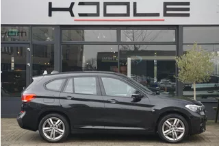 BMW X1 xDrive25e | M pakket | Trekhaak | Carplay