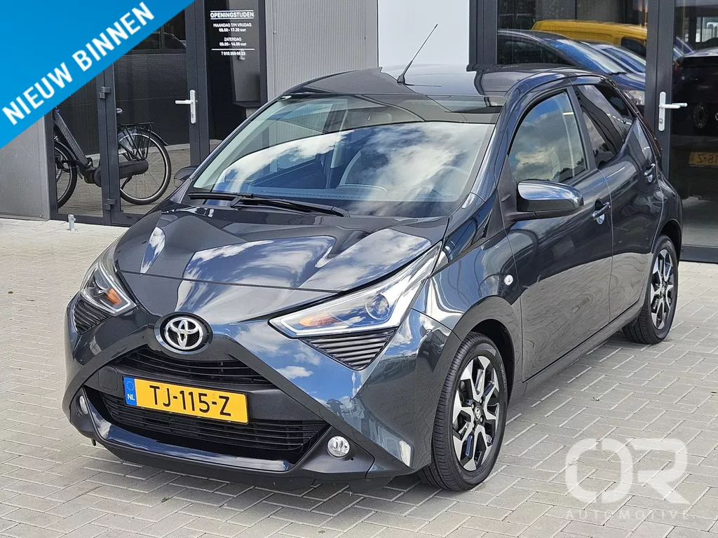 Toyota Aygo 1.0 VVT-i x-first Carplay Camera NL-auto NAP