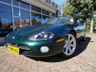 Jaguar XK8 4.2 V8 Convertible