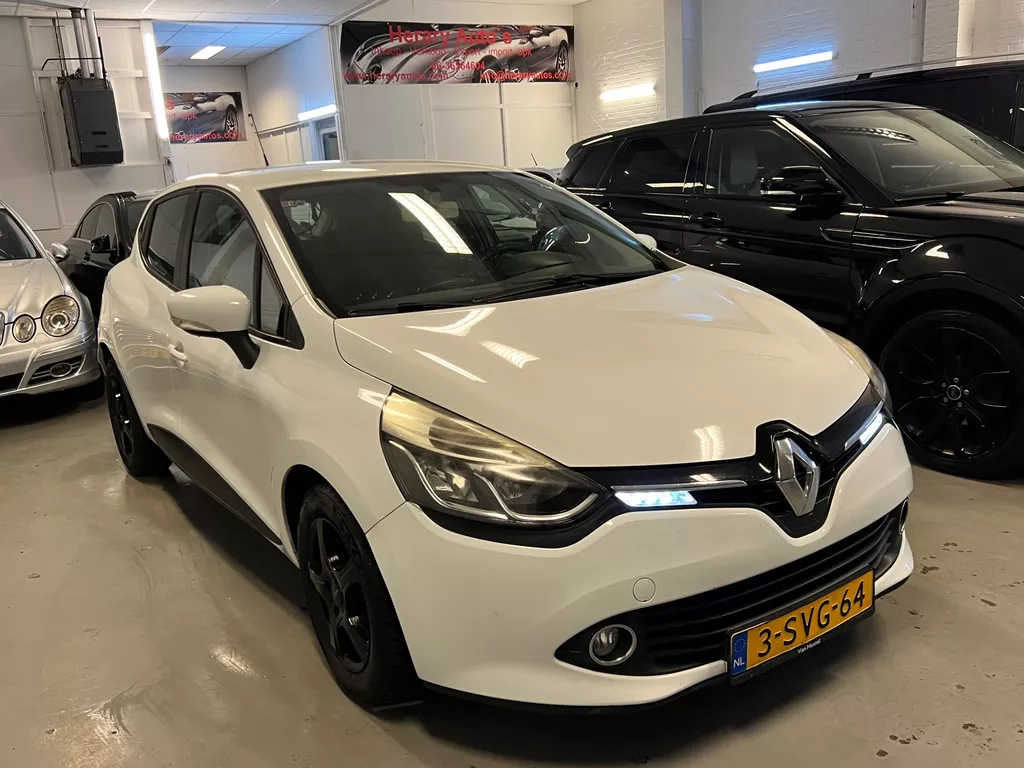 Renault Clio 1.5 dCi ECO 5-Doors Navi BJ-14 Clima