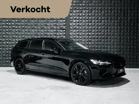Volvo V60 2.0 T8 AWD Ultra Dark | B&amp;W | 19 | Topv. | Pano | Side | Massage | Ventilatie | Nappa |