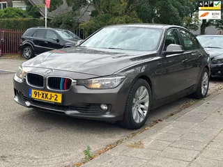 BMW 3-serie 320i Executive Automaat Navi Cruise EXPORT !!