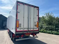 Närko Sideloader Thermo King 400 Foto