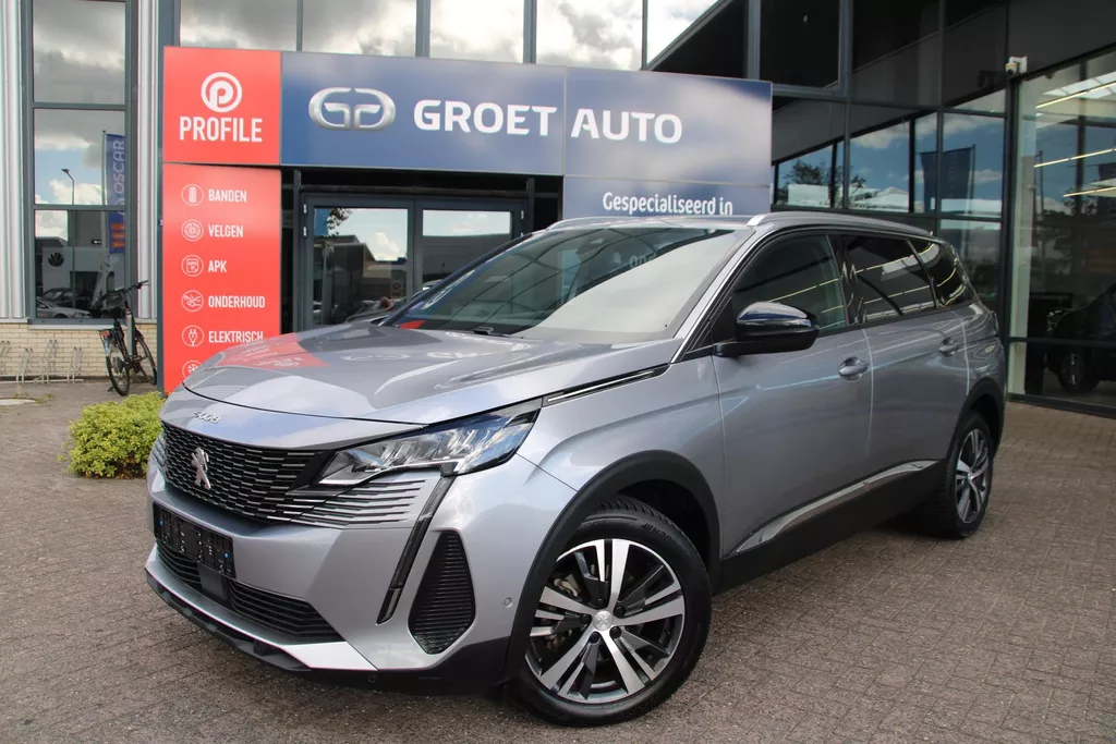 Peugeot 5008 1.2 PureTech 130pk Allure Pack Automaat 7-zits Navi Carplay Camera PDC V+A