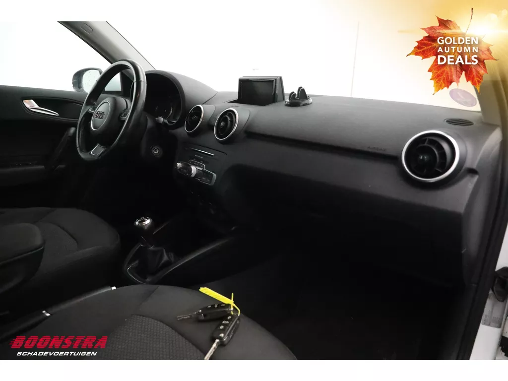 Audi A1 Sportback 1.0 TFSI Navi Airco Cruise PDC 120.448 km! Audi A1 Sportback 1.0 TFSI Navi Airco Cruise PDC 120.448 km!