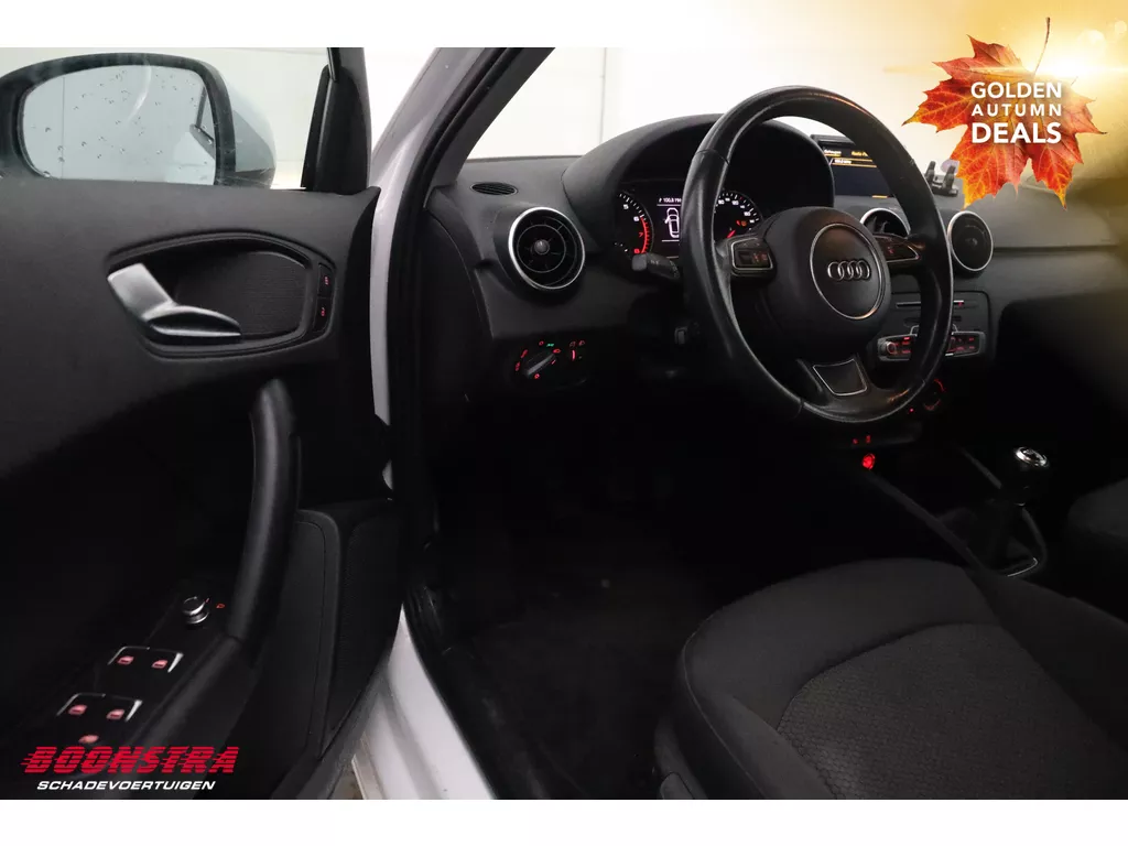 Audi A1 Sportback 1.0 TFSI Navi Airco Cruise PDC 120.448 km! Audi A1 Sportback 1.0 TFSI Navi Airco Cruise PDC 120.448 km!