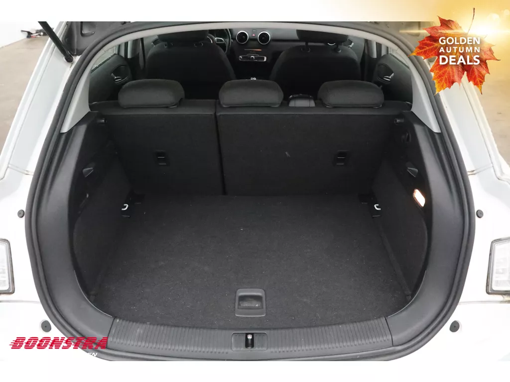 Audi A1 Sportback 1.0 TFSI Navi Airco Cruise PDC 120.448 km! Audi A1 Sportback 1.0 TFSI Navi Airco Cruise PDC 120.448 km!