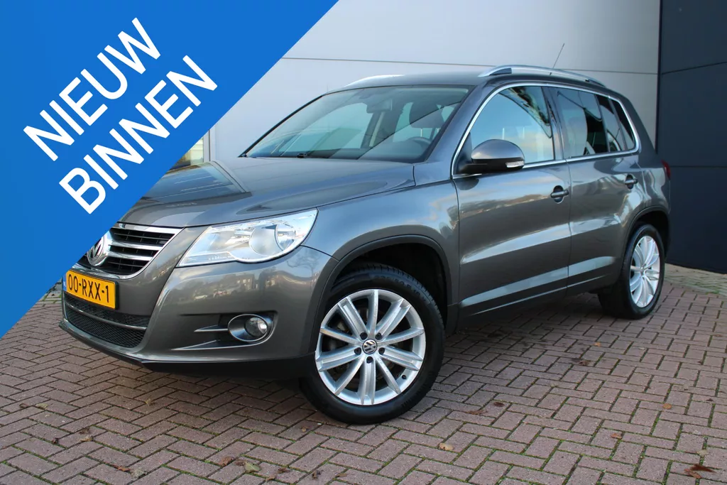 Volkswagen Tiguan 1.4 TSI 150pk Sport&Style Airco Camera Carplay Trekhaak Perfect onderhouden Volkswagen Tiguan 1.4 TSI 150pk Sport&Style Airco Camera Carplay Trekhaak Perfect onderhouden