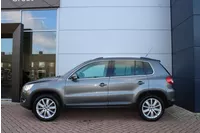 Volkswagen Tiguan 1.4 TSI 150pk Sport&Style Airco Camera Carplay Trekhaak Perfect onderhouden Foto