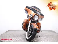 Harley-Davidson Electra Glide FLHTCU Ultra Classic ABS Radio Cruise 16.105 Mijl! Foto
